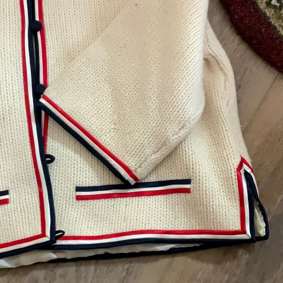 Fully Fashioned sweater/cardigan 6 blue button, navy,white, and red ribbon - Picture 2 of 6